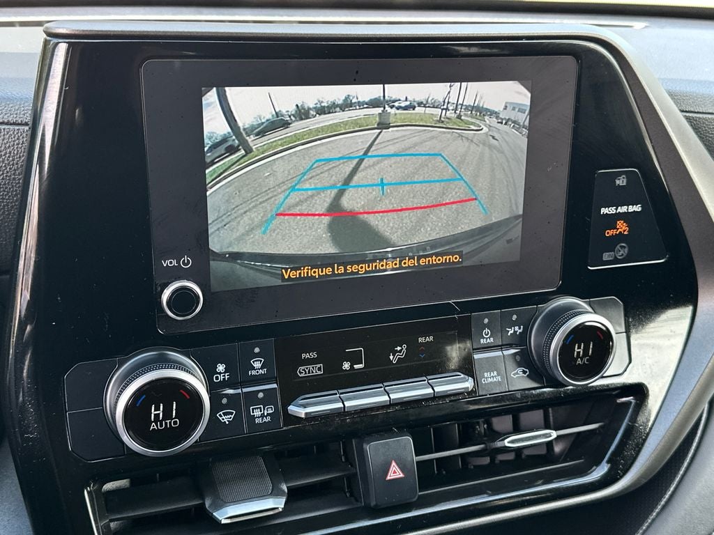 2023 Toyota Highlander L