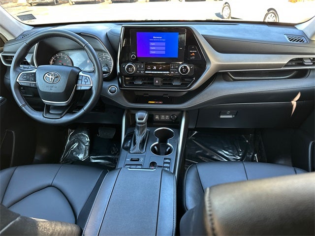 2025 Toyota Highlander XLE