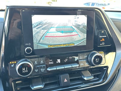 2025 Toyota Highlander XLE