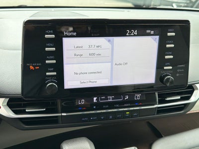 2021 Toyota Sienna LE 8 Passenger