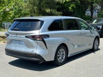 2023 Toyota Sienna LE 8 Passenger