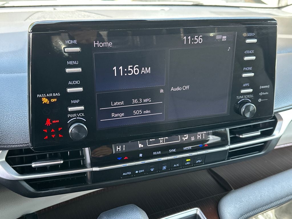 2023 Toyota Sienna LE 8 Passenger