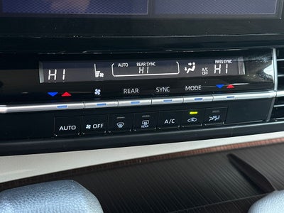 2023 Toyota Sienna LE 8 Passenger