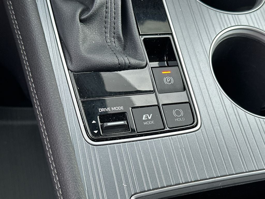 2025 Toyota Sienna LE 8 Passenger