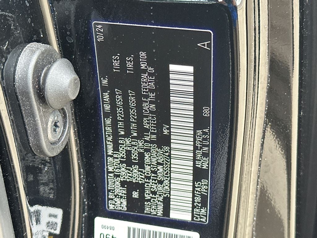 2025 Toyota Sienna LE 8 Passenger