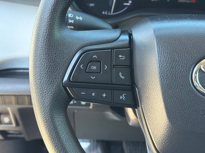 2025 Toyota Sienna LE 8 Passenger