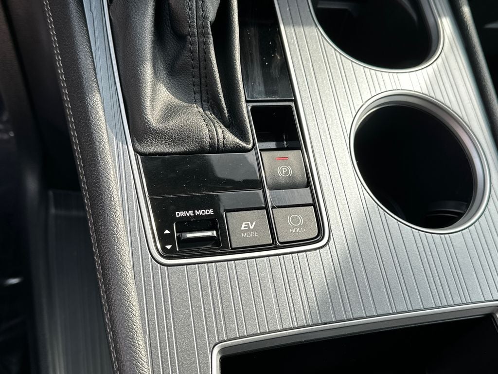 2025 Toyota Sienna LE 8 Passenger