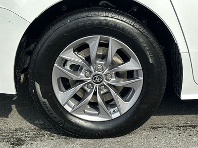 2025 Toyota Sienna LE 8 Passenger