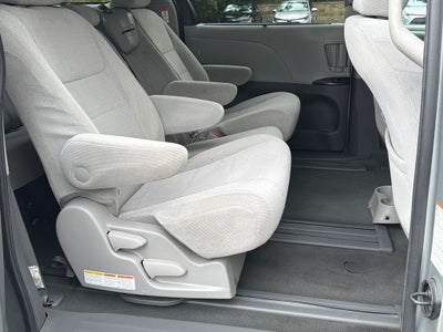 2020 Toyota Sienna LE 8 Passenger