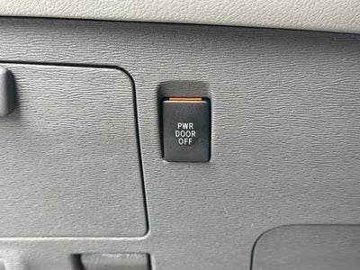 2020 Toyota Sienna LE 8 Passenger