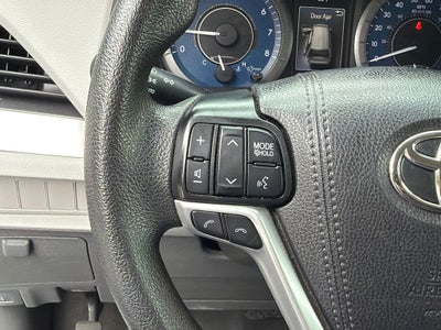 2020 Toyota Sienna LE 8 Passenger