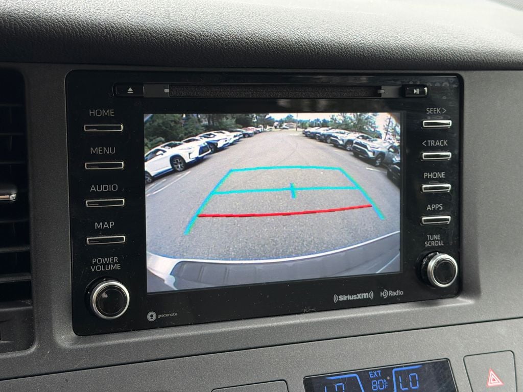2020 Toyota Sienna LE 8 Passenger