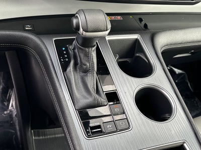 2025 Toyota Sienna XLE 8 Passenger