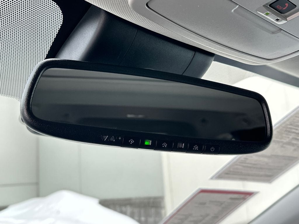 2025 Toyota Sienna XLE 8 Passenger