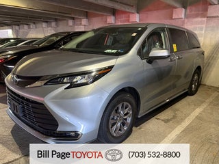 2023 Toyota Sienna XLE 8 Passenger