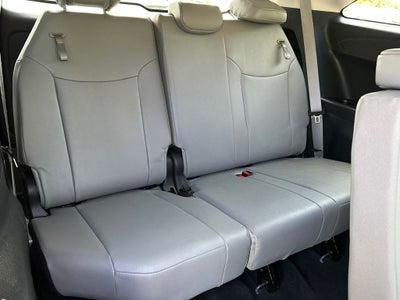 2025 Toyota Sienna XLE 8 Passenger