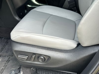 2025 Toyota Sienna XLE 8 Passenger