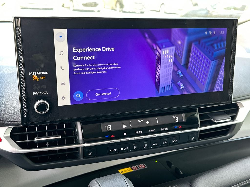 2025 Toyota Sienna XLE 8 Passenger
