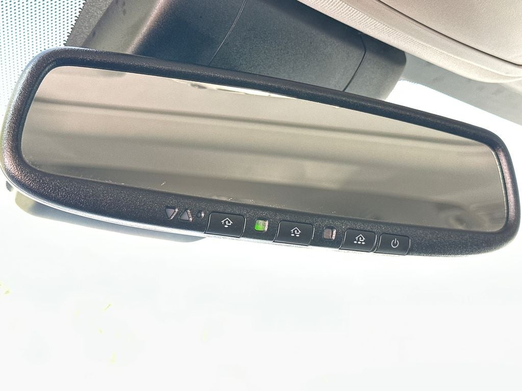 2025 Toyota Sienna XLE 8 Passenger