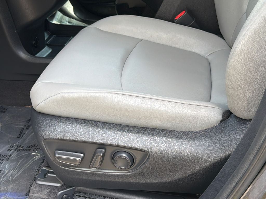2025 Toyota Sienna XLE 7 Passenger