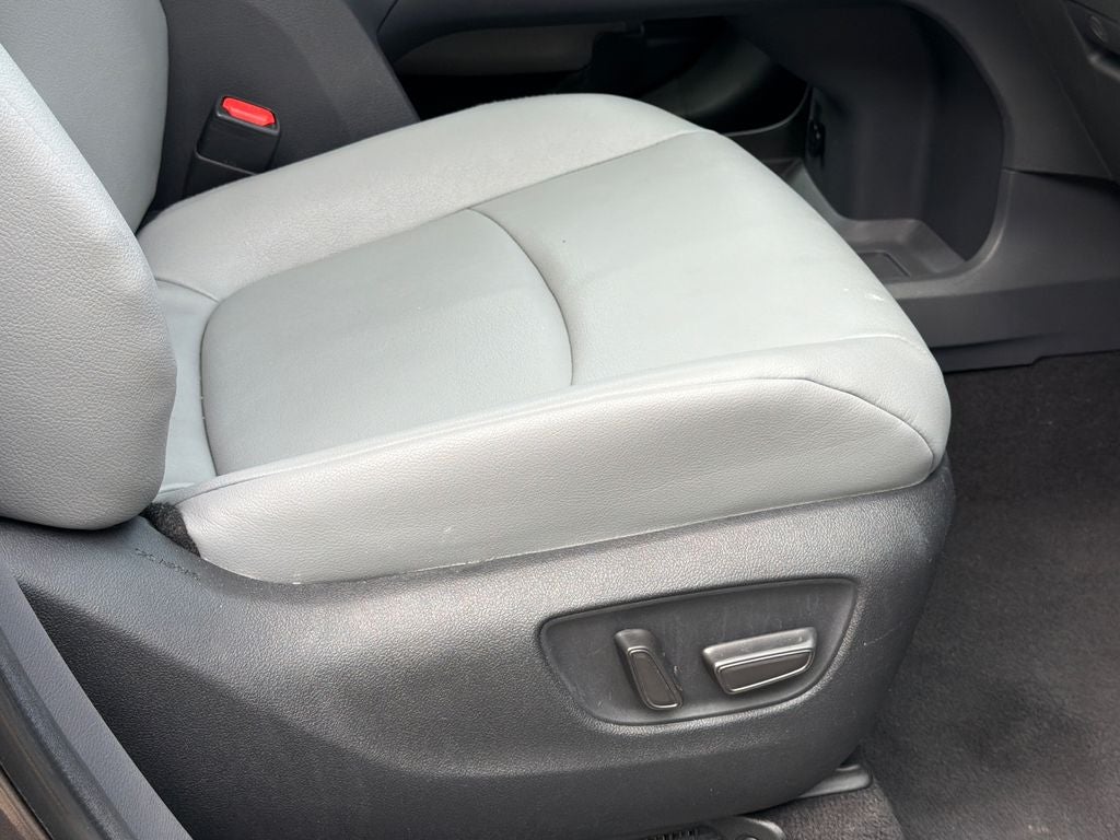 2023 Toyota Sienna XLE 7 Passenger