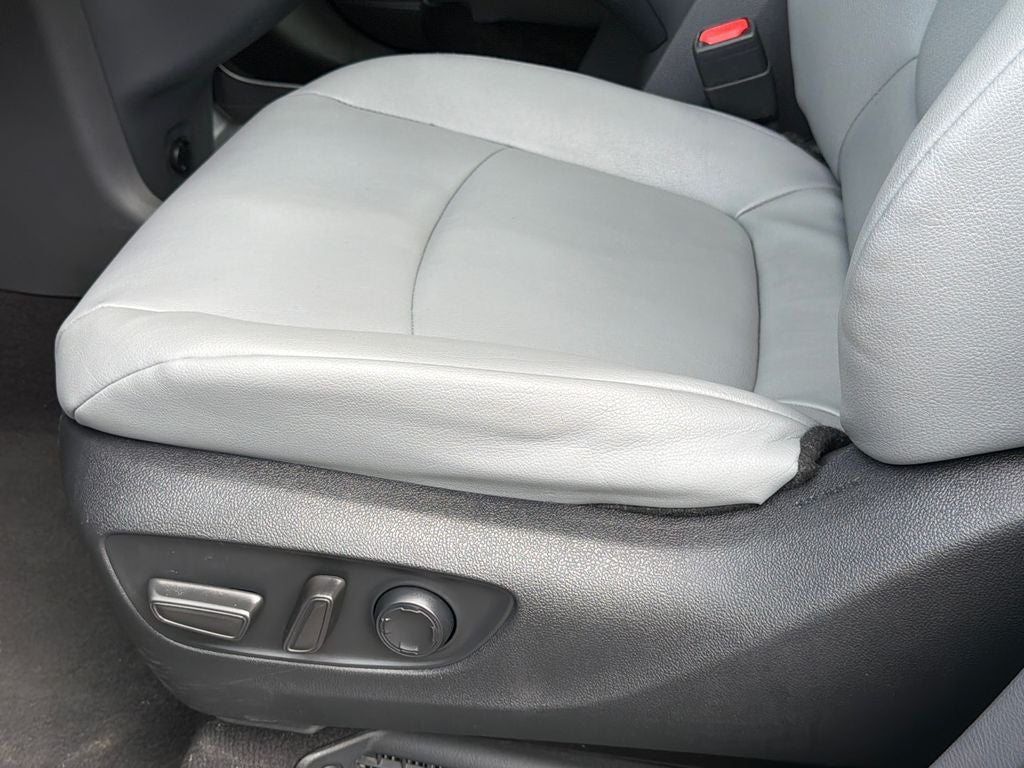 2023 Toyota Sienna XLE 7 Passenger