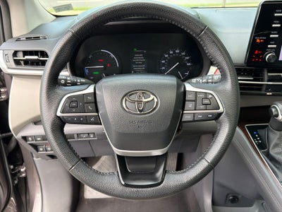 2023 Toyota Sienna XLE 7 Passenger