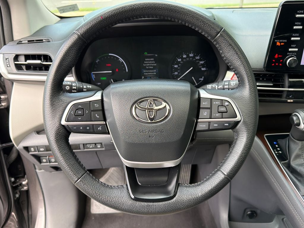 2023 Toyota Sienna XLE 7 Passenger