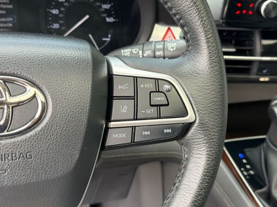 2023 Toyota Sienna XLE 7 Passenger