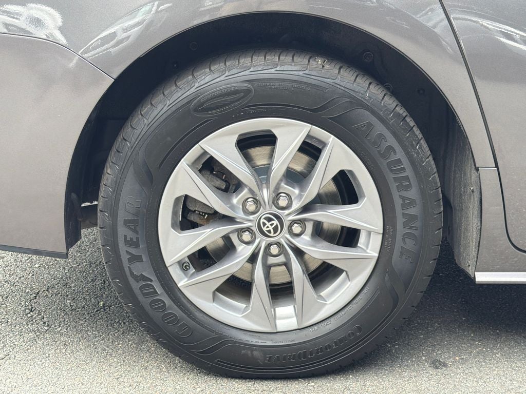 2023 Toyota Sienna XLE 7 Passenger