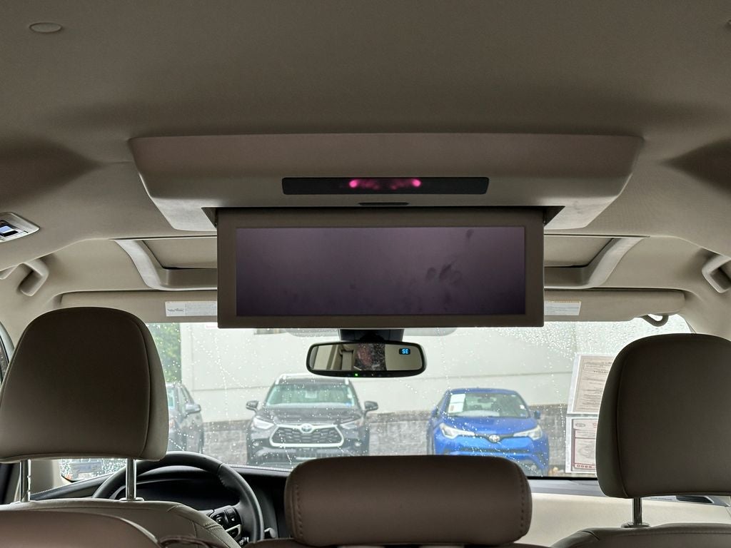 2018 Toyota Sienna XLE Premium 8 Passenger