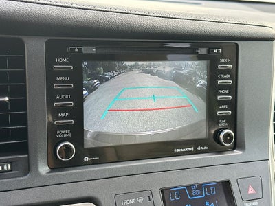 2018 Toyota Sienna XLE Premium 8 Passenger