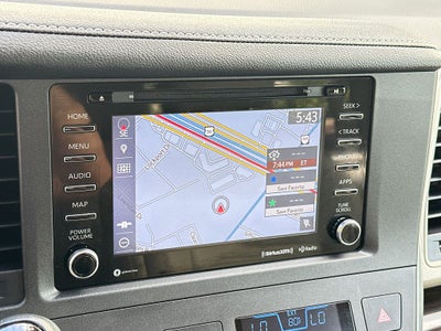 2018 Toyota Sienna XLE Premium 8 Passenger