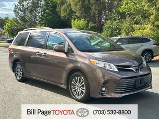 2018 Toyota Sienna XLE Premium 8 Passenger