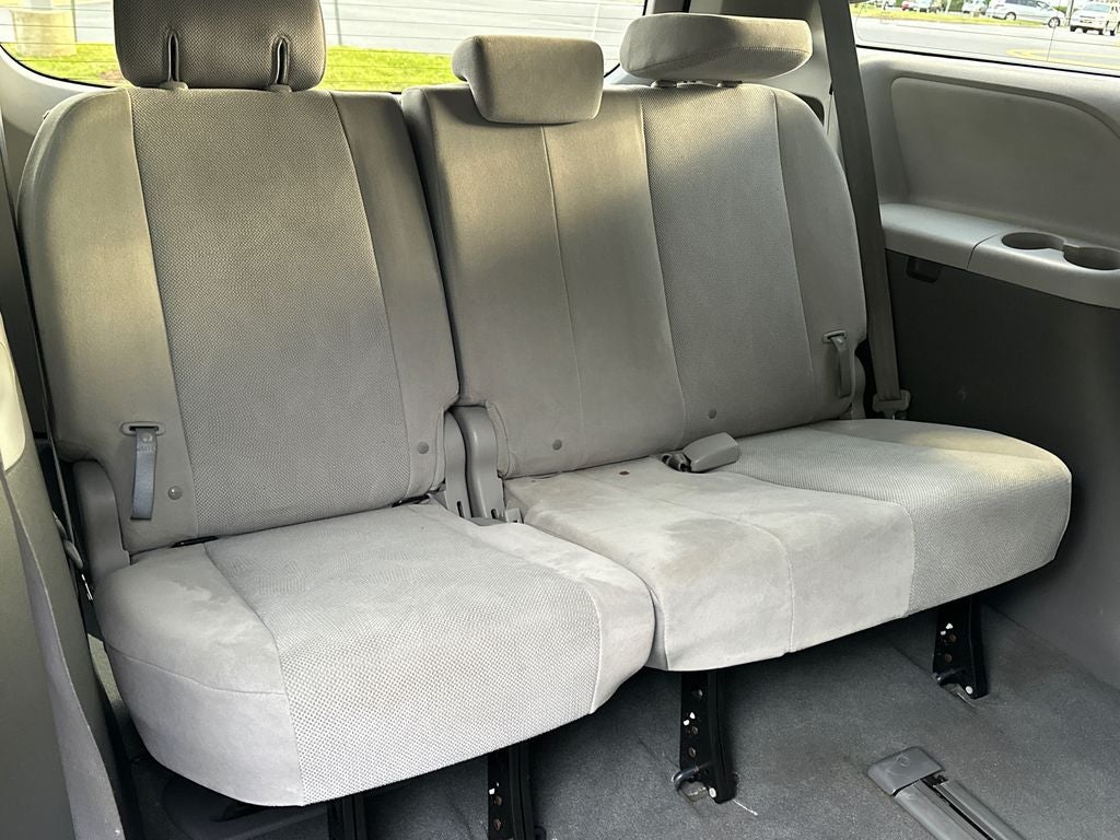 2019 Toyota Sienna L 7 Passenger