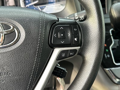 2019 Toyota Sienna L 7 Passenger