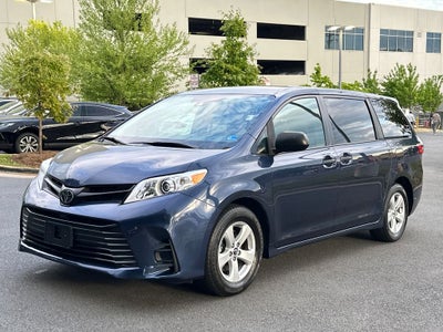 2019 Toyota Sienna L 7 Passenger