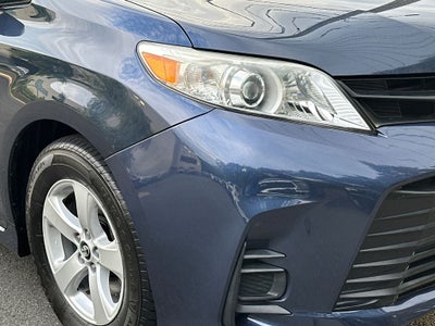 2019 Toyota Sienna L 7 Passenger
