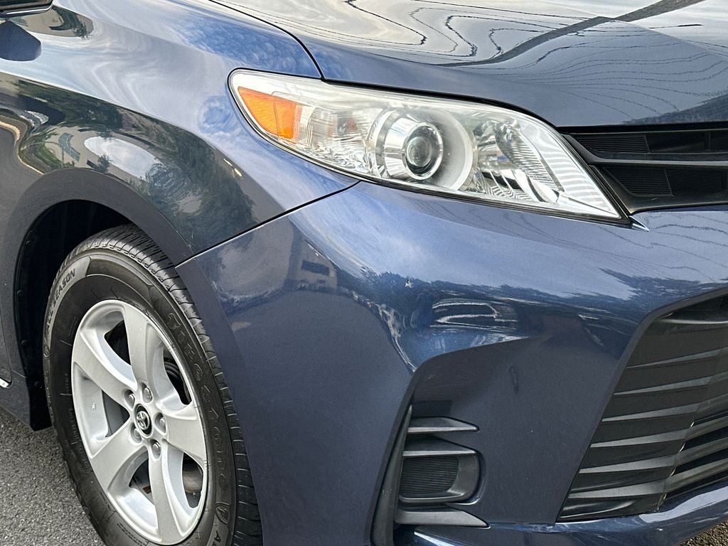 2019 Toyota Sienna L 7 Passenger