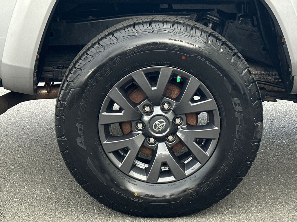 2021 Toyota Tacoma SR5 V6