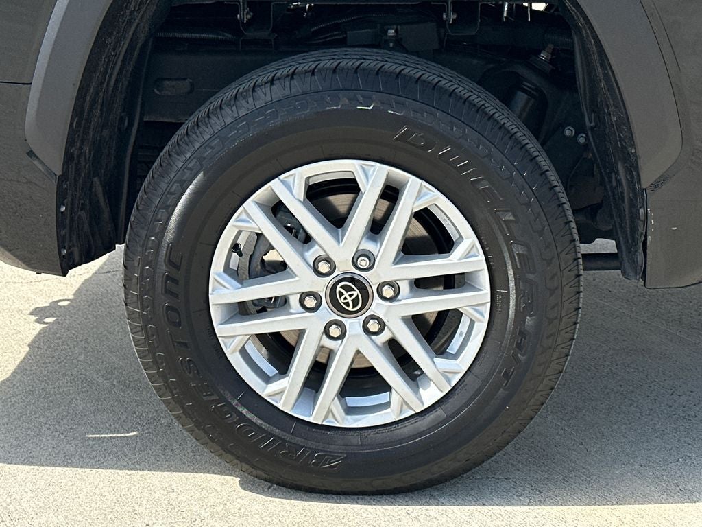 2025 Toyota Tundra SR5