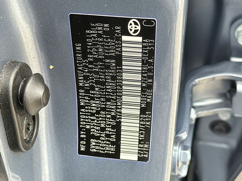 2025 Toyota Corolla LE