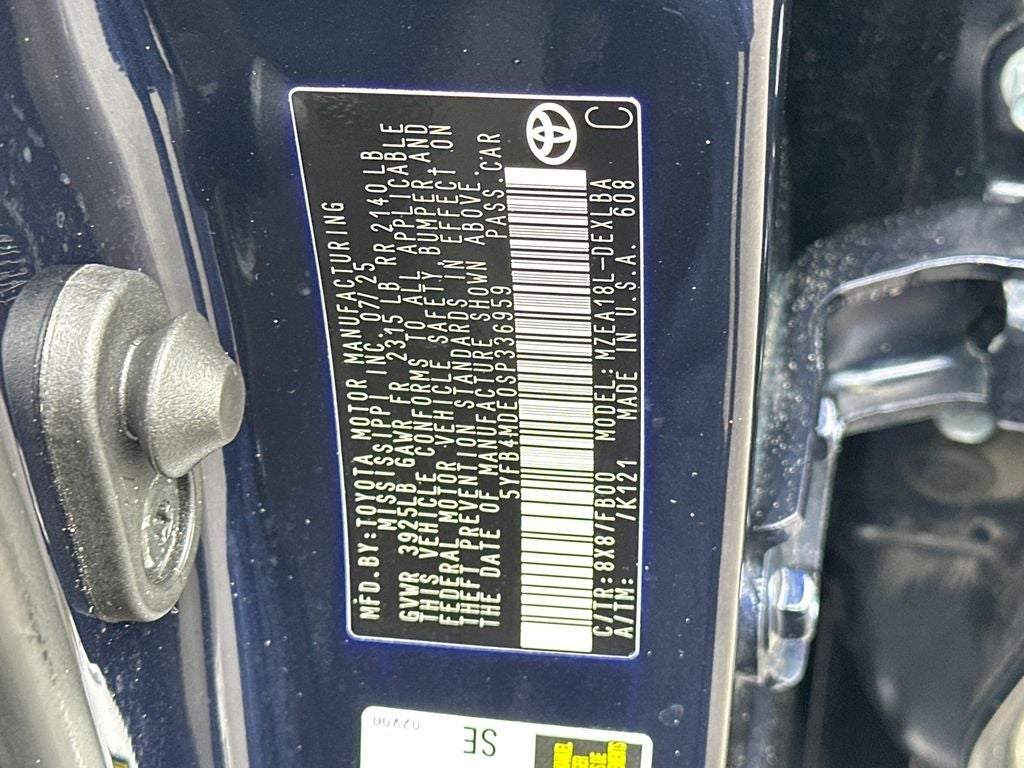 2025 Toyota Corolla LE
