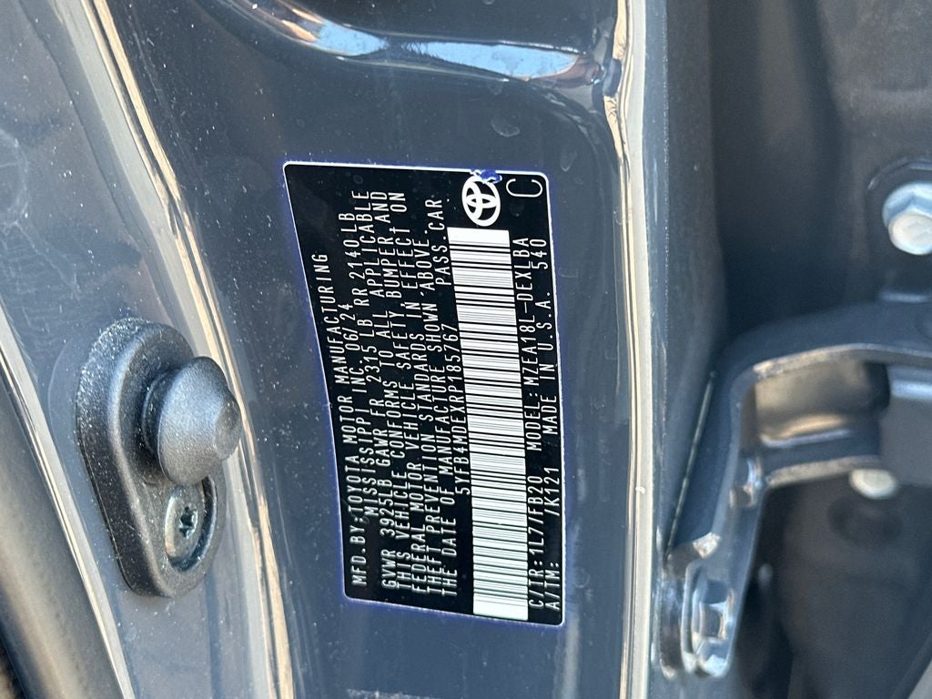 2024 Toyota Corolla LE