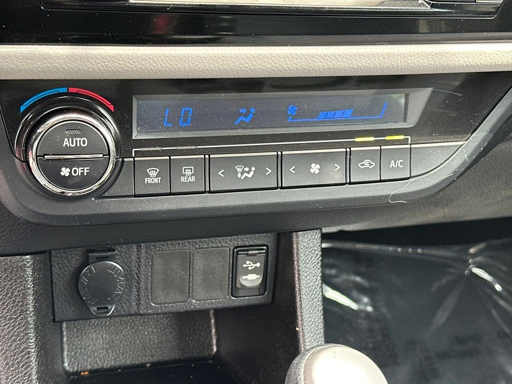 2015 Toyota Corolla LE Plus