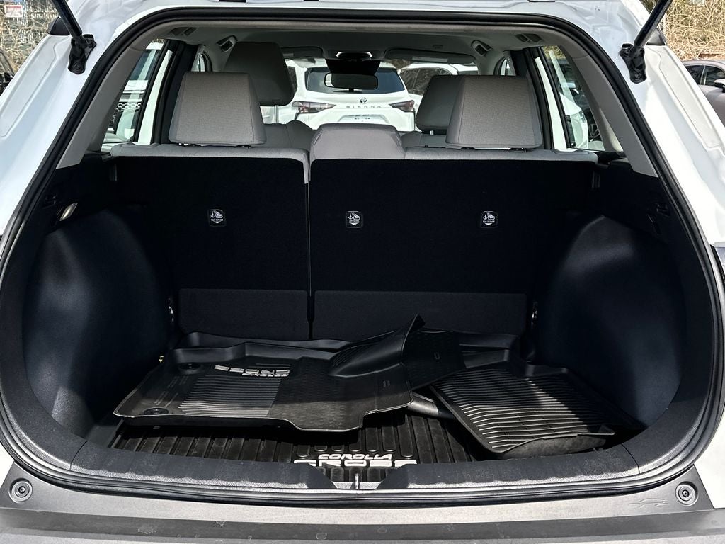 2024 Toyota Corolla Cross L