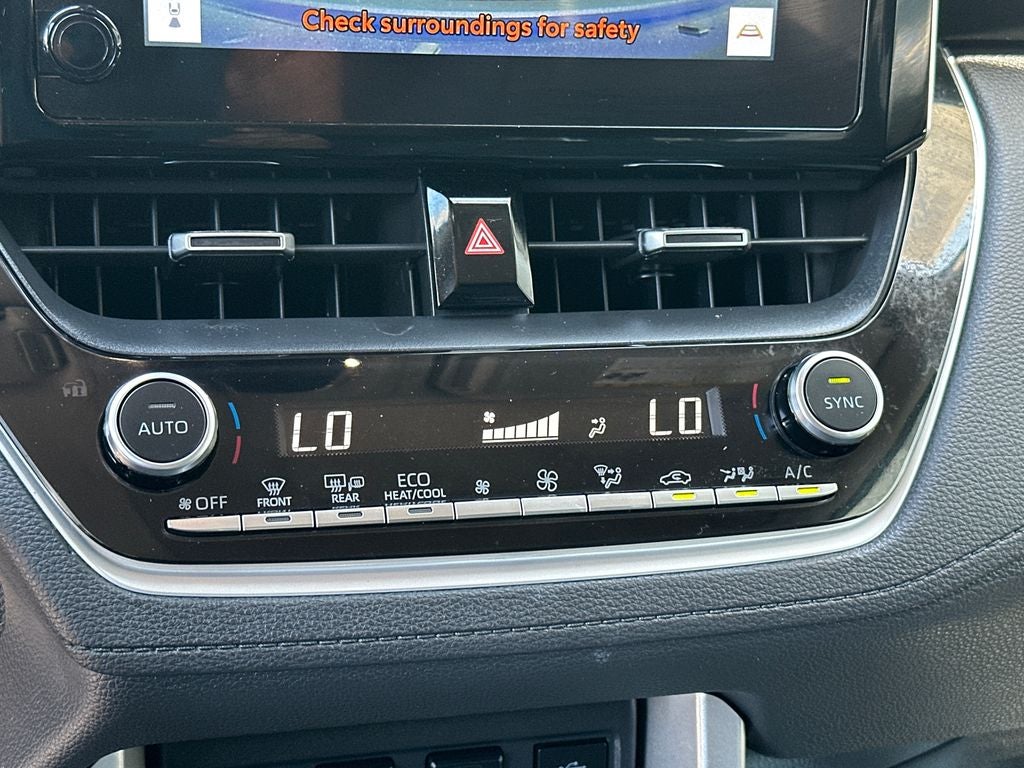 2024 Toyota Corolla Cross XLE
