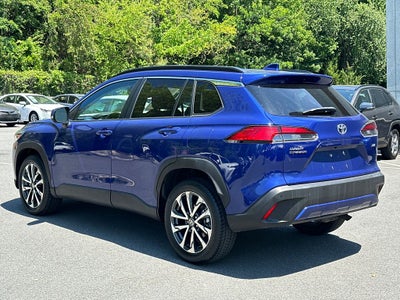 2024 Toyota Corolla Cross XLE