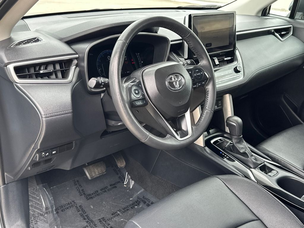 2024 Toyota Corolla Cross XLE