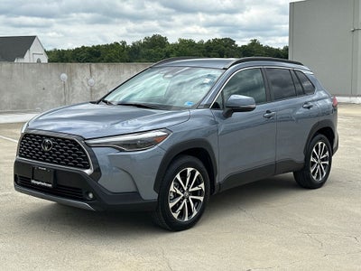 2024 Toyota Corolla Cross XLE